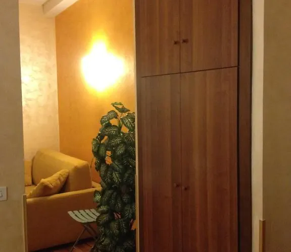 Re Di 3* Rome